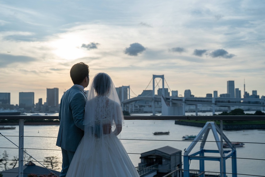 【小さな結婚式お台場店】夏の思い出に、お台場チャペルで挙式＆フォトウエディング